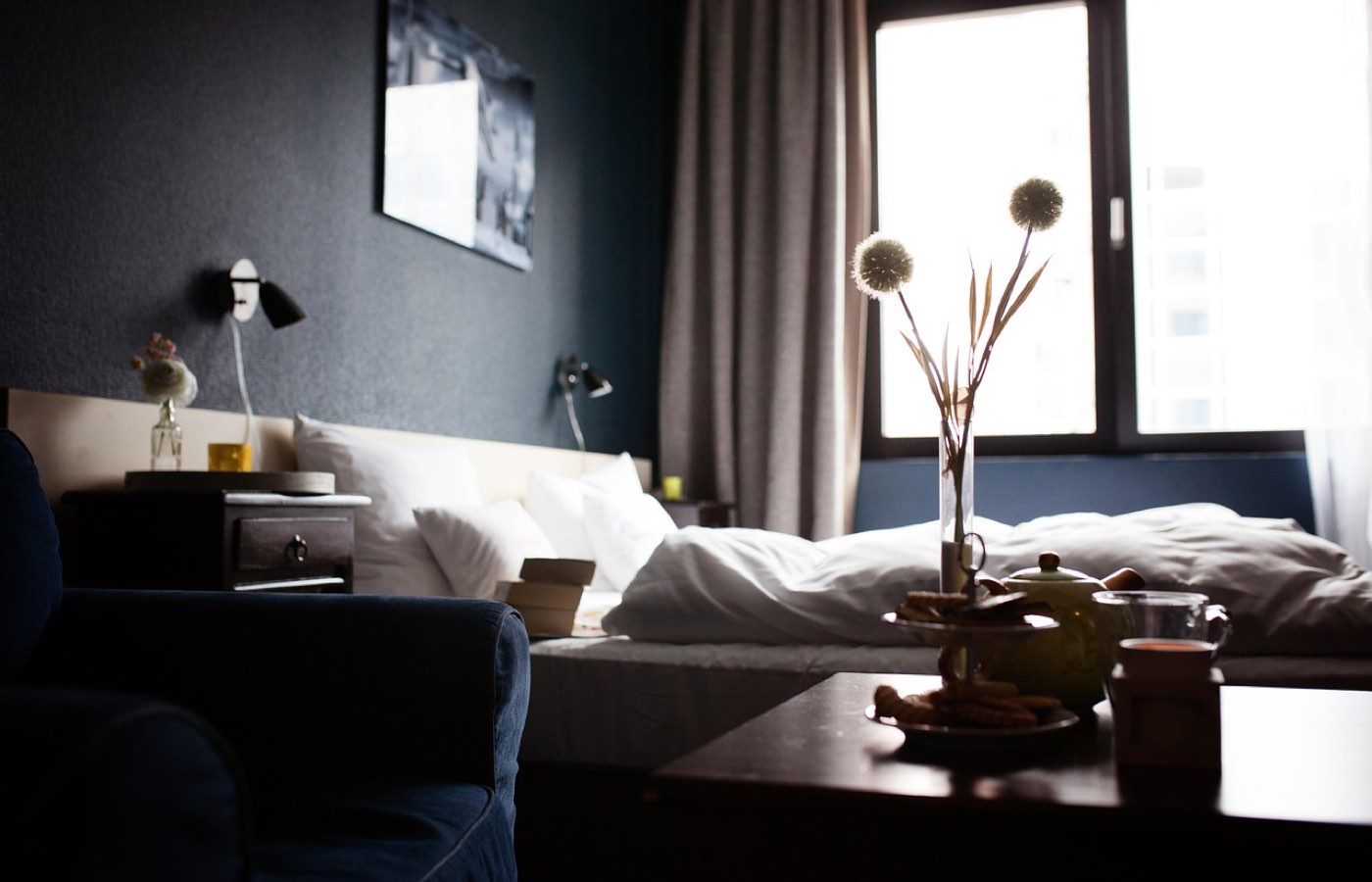 Airbnb ou Booking.com : choisir pour loger près d'une salle