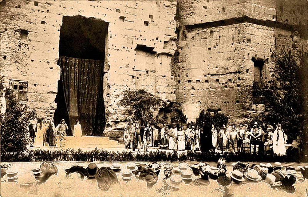 Représentation des Fêtes romaines de 1869 devant le mur du Théâtre antique d'Orange