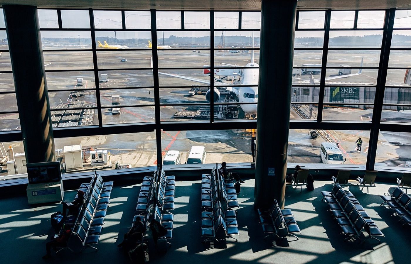 Skyscanner ou KAYAK : quel outil pour un vol vers un festival
